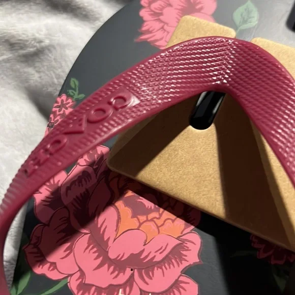COACH FLIP FLOP SANDALS - Picture 2 of 5